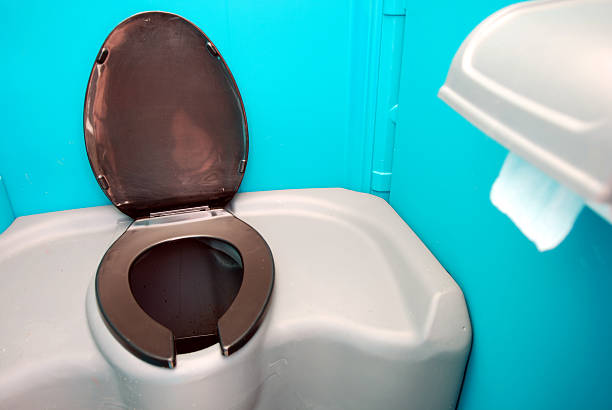 Best Porta potty rental near me  in West Burlington, IA